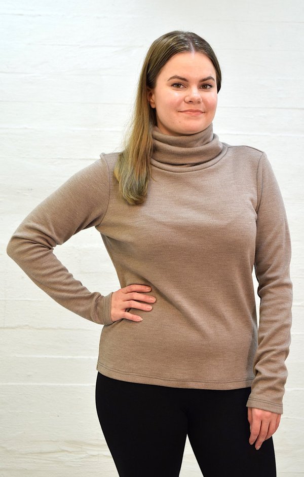 Aleksiina Design Merino Wool Sweater beige