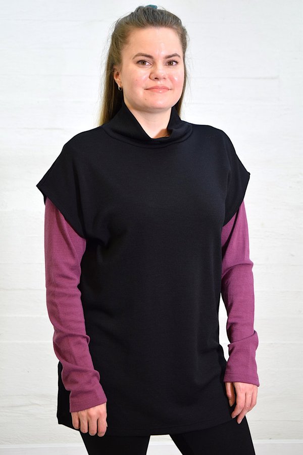 Aleksiina Design Leeni Merino Vest, black