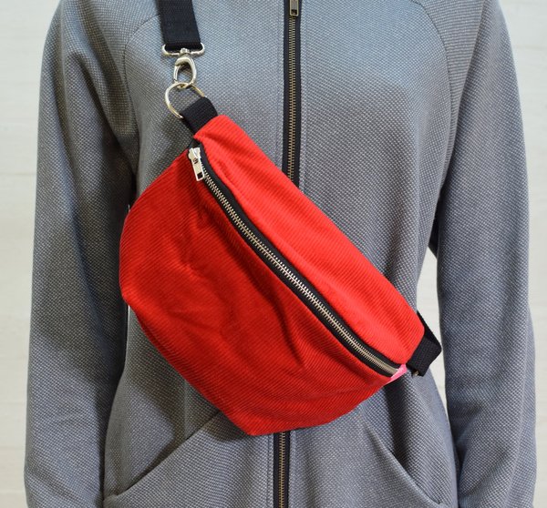 Aleksiina Design Olga Cross Body Bag Curduroy red
